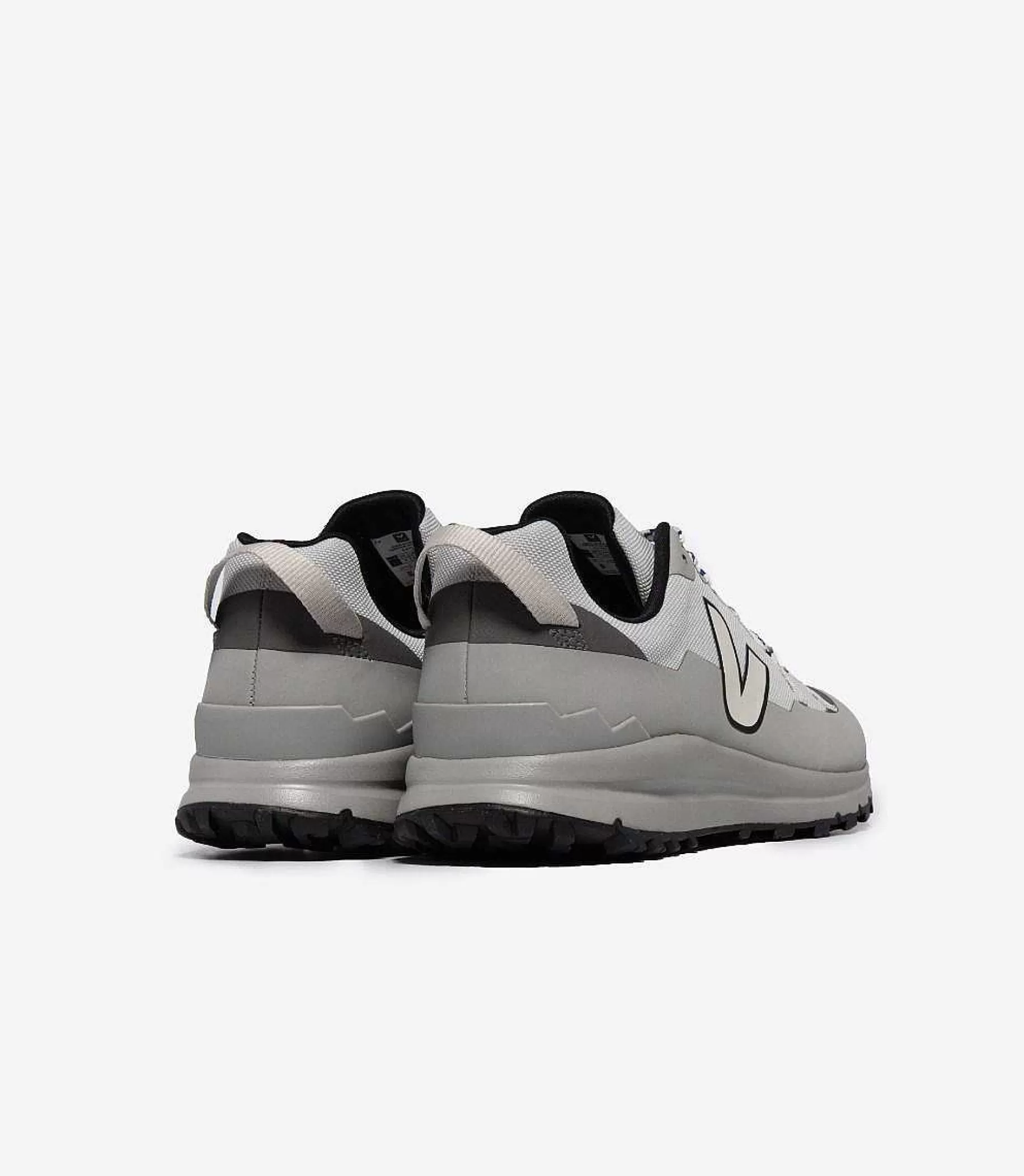 New Veja Store Veja X Etudes Shark